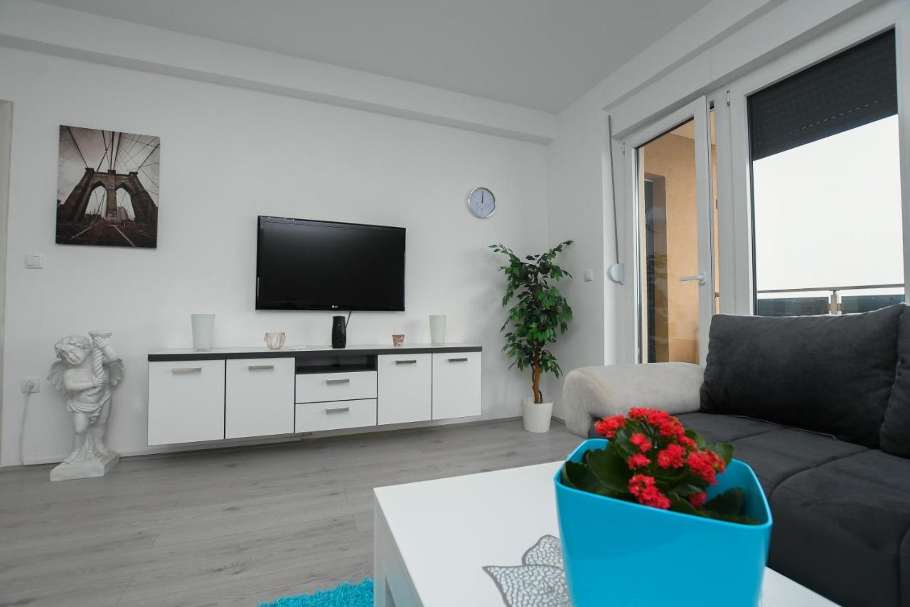 Apartman Klara Кладово Экстерьер фото